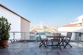 Fascinating Flat Near City s Mall With Terrace