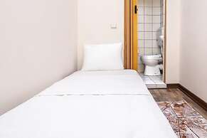 Fascinating Flat Near City s Mall With Terrace