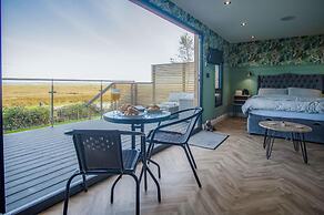 The Caswell Bay Hide Out - 1 Bed Cabin - Landimore