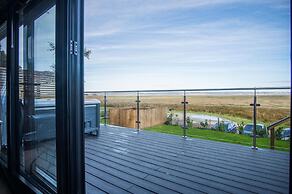 The Caswell Bay Hide Out - 1 Bed Cabin - Landimore