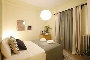 Vibrant Flat With Excellent Location in Beyoglu