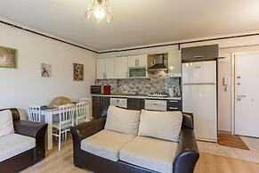 Cozy Flat Near Public Transportation in Tuzla