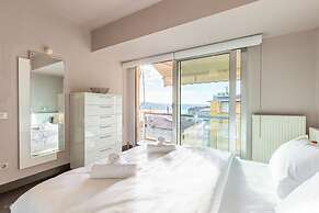 Stylish Apartment With Panaromic View in Besiktas