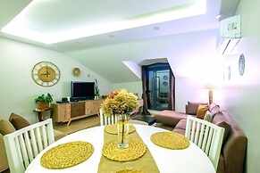 Peaceful Duplex Flat With Adalar View in Maltepe