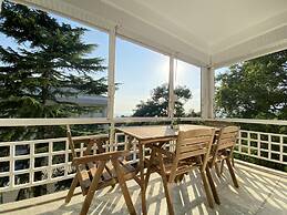 Missafir Spacious Flat Near Caddebostan Coast