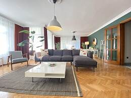 Missafir Spacious Flat Near Caddebostan Coast