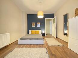 Missafir Flat Near Popular Attractions in Beyoglu