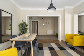 Missafir Flat Near Popular Attractions in Beyoglu