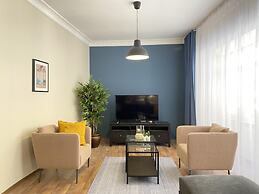 Missafir Flat Near Popular Attractions in Beyoglu