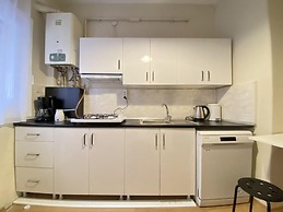 Missafir Flat Near Popular Attractions in Beyoglu