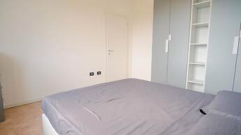 The House in the Vineyard - Italian Homing