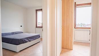 The House in the Vineyard - Italian Homing