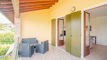 The House in the Vineyard - Italian Homing