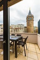 Exceptional Flat With Galata Tower View in Beyoglu