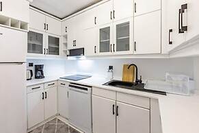 Flat With Excellent Location in Nisantasi