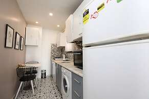 Central Flat w Sea View and Near Galata Tower