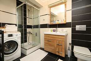 Modern Cozy Flat With Central Location in Sisli