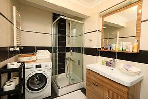 Modern Cozy Flat With Central Location in Sisli