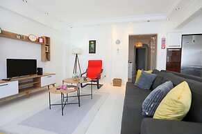 Modern Cozy Flat With Central Location in Sisli