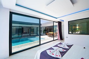 Dreamy Villa With Private Pool and Jacuzzi in Kas