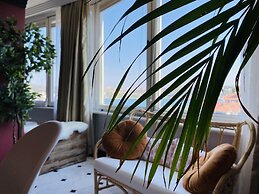 Missafir Flat With Bosphorus View in Rumeli Hisari