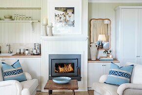 Verandah House Country Estate