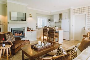 Verandah House Country Estate