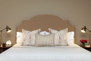 Verandah House Country Estate