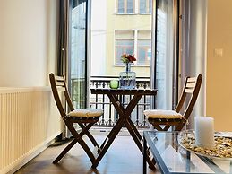 Missafir Central and Refreshing Flat in Beyoglu