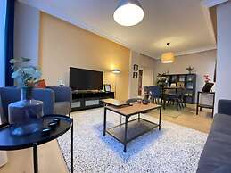 Missafir Chic Flat Near Shopping Malls in Sisli