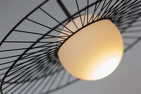 Warsaw Apartment Elekcyjna by Renters