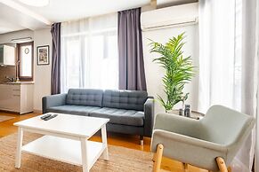 Missafir Exquisite and Central Flat in Nisantasi