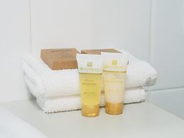 Warners Bay Apartments