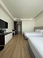 Lotus Hotel & Apartment