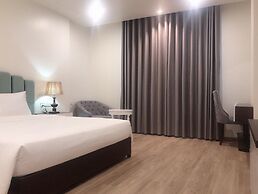 Lotus Hotel & Apartment