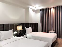 Lotus Hotel & Apartment