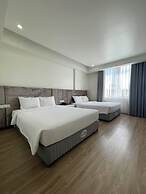 Lotus Hotel & Apartment