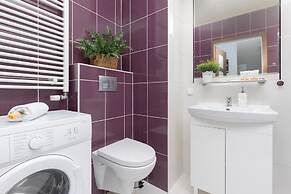 Warsaw Apartment Young City by Renters