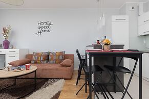 Warsaw Apartment Young City by Renters