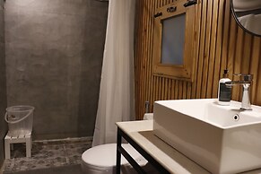 Everest Base Camp, Near George Everest House, 5kms from Library Chowk