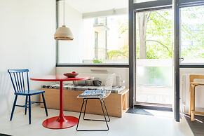 Helsinki home by Johanna Gullichsen