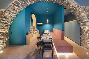 BASTIÒ PRIVATE SUITES