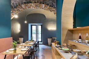 BASTIÒ PRIVATE SUITES