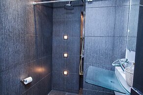 Deluxe Apt. in the Heart of Kolonaki