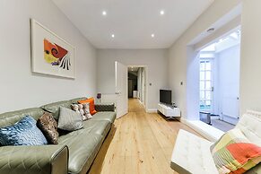 South-Kensington Apartment