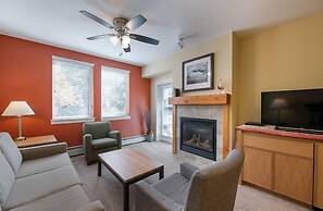 Ground Floor Ski Condo Close to Gondola - Fraser Crossing/Founders Poi