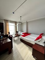 Deniz Otel