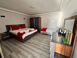 Deniz Otel