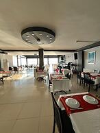 Deniz Otel