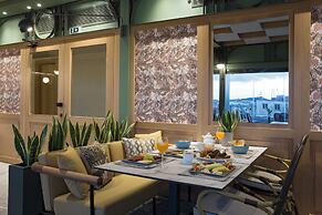 Athens Key Hotel, Trademark Collection by Wyndham